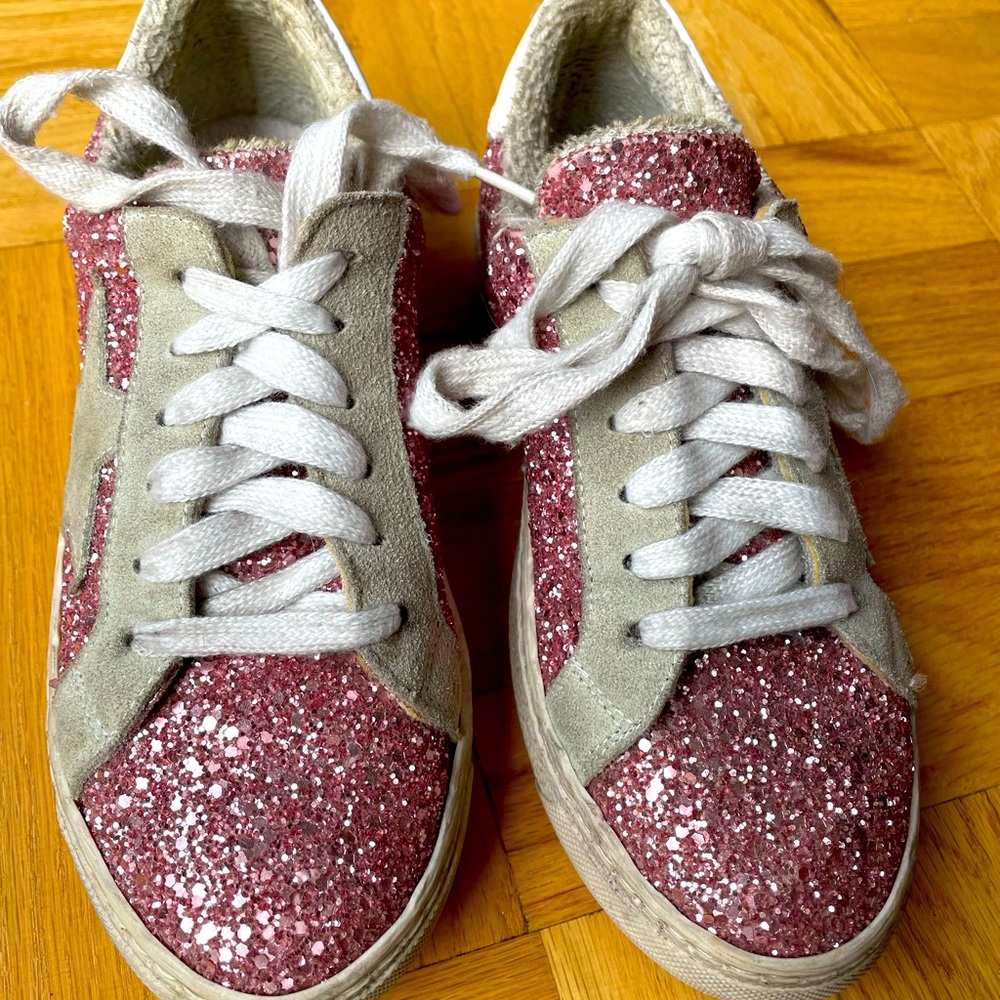 Barely worn Pink Glitter Sparkle Sneaker